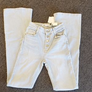 Zara Button Fly High Rise Flare Fit Light Wash Denim Jean NEW
